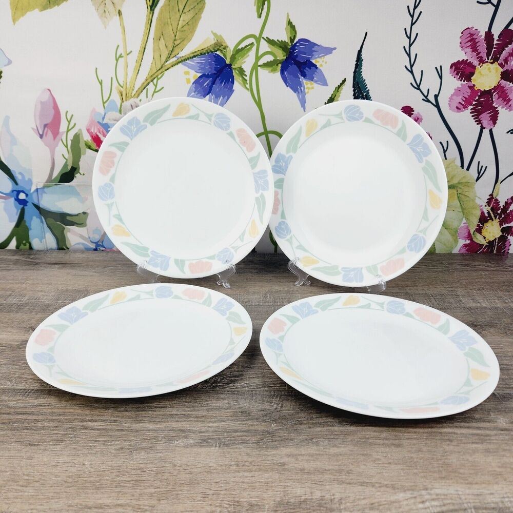 Corelle Friendship 10 1/4 " Dinner Plates Lot of 4 Corning Pastel Floral